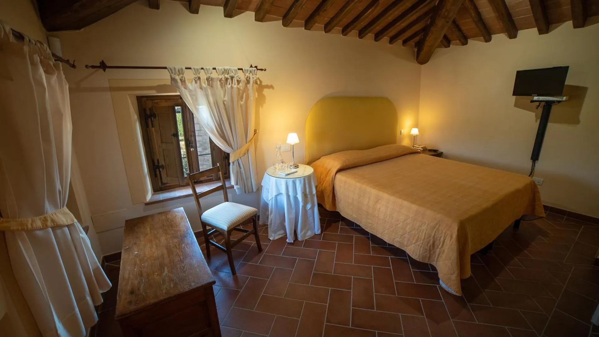 Cavarchino B&B Gaiole in Chianti 3*,  İtalya